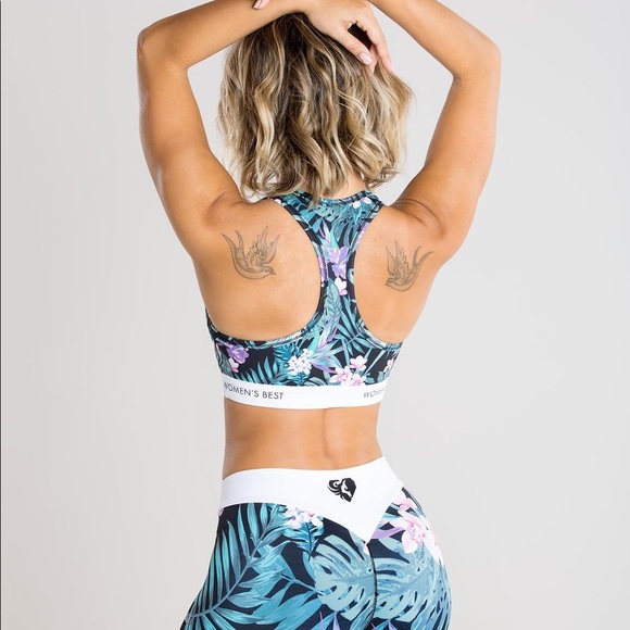 Women’s Best Sculpture Sports Bra - Picture 2 of 6